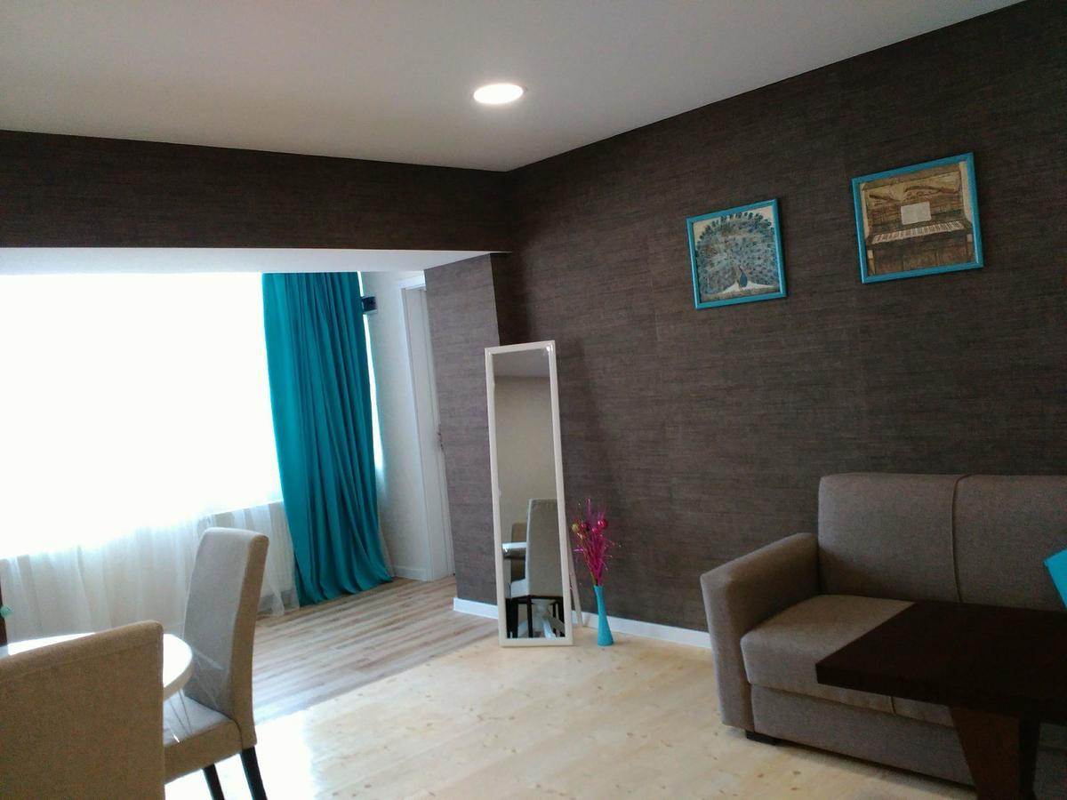 Boutique Apartment 17 Tbilisi Bagian luar foto