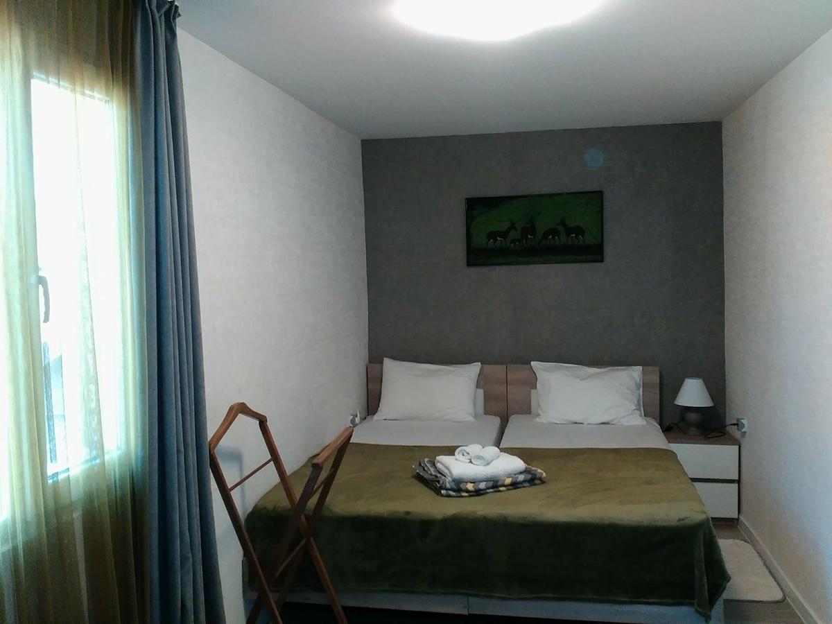 Boutique Apartment 17 Tbilisi Bagian luar foto