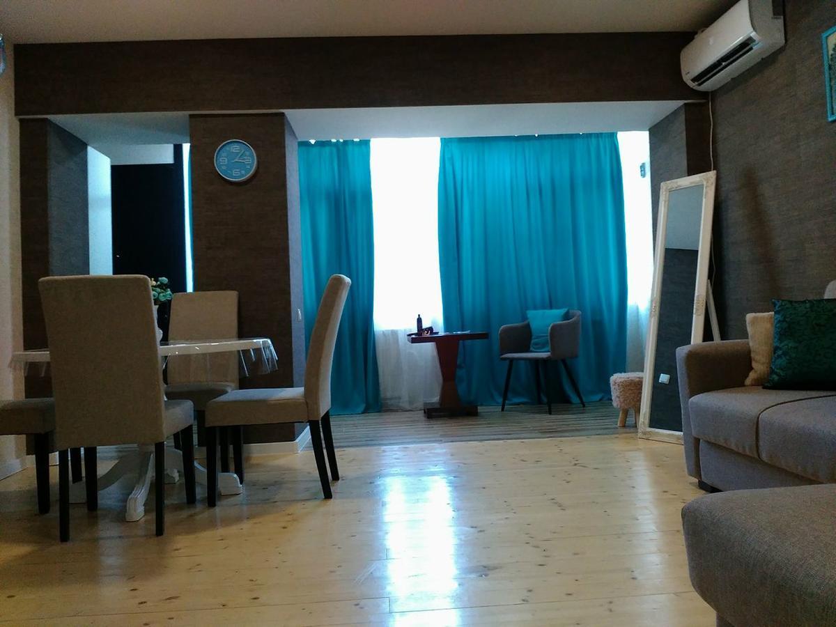 Boutique Apartment 17 Tbilisi Bagian luar foto