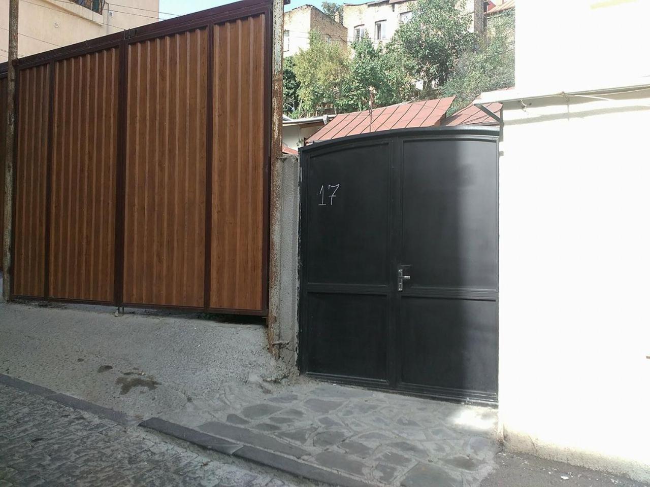 Boutique Apartment 17 Tbilisi Bagian luar foto